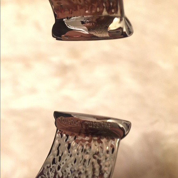 Rustic Cuff Bracelet - Picture 4 of 6